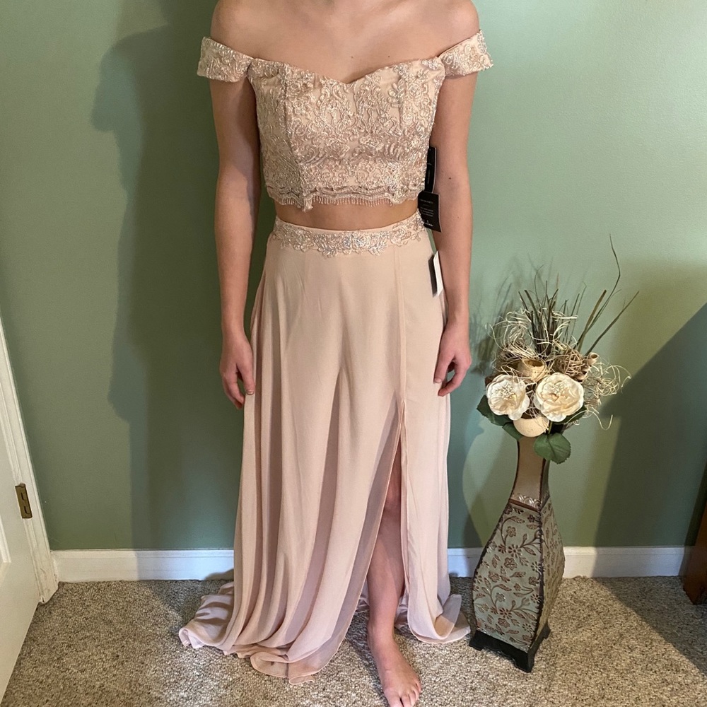 Formal/ Prom Dress